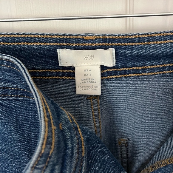 70s Flared Crop Jean - Picture 2 of 3